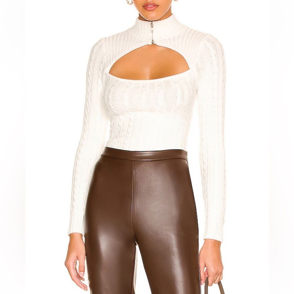 NWT Superdown Tanya Cut Out Sweater Ivory cable knit pullover tight Revolve XS